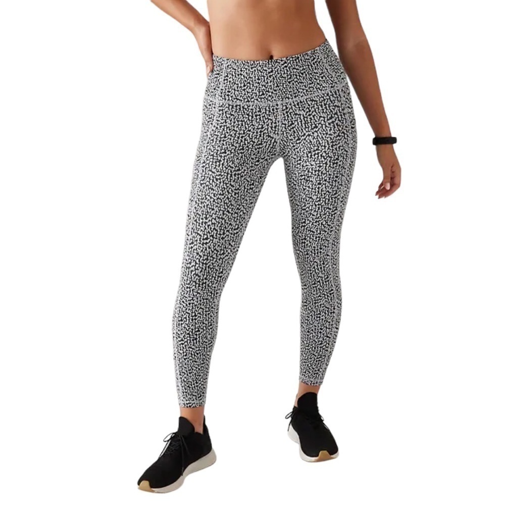 Athleta Ultimate Stash Textured 7/8 Tight Leggings Fa23 659435